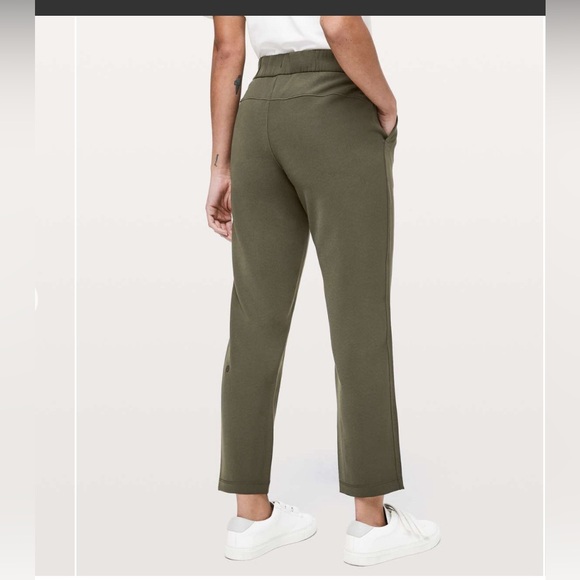 Lululemon On the Fly Pants - Picture 2 of 7